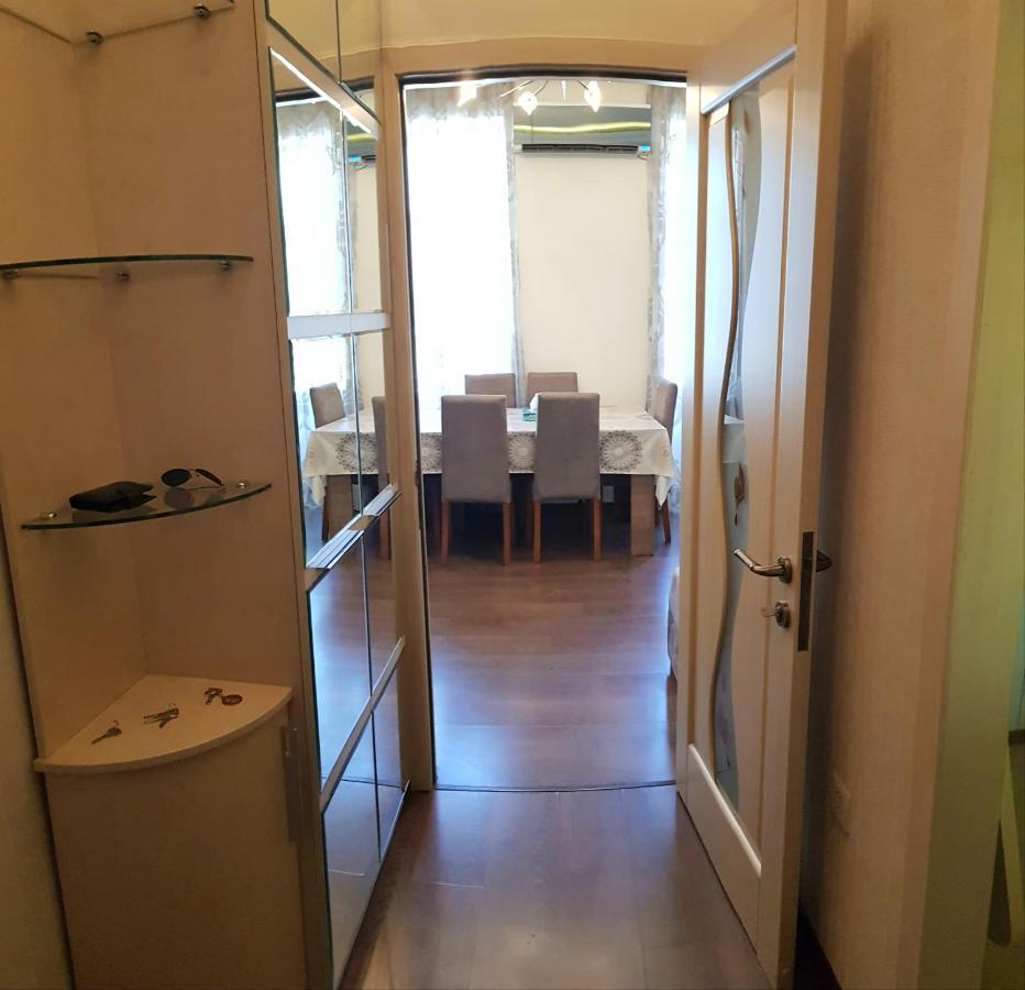 Central Baku Luxury Apartment On Nizami Street Exterior foto