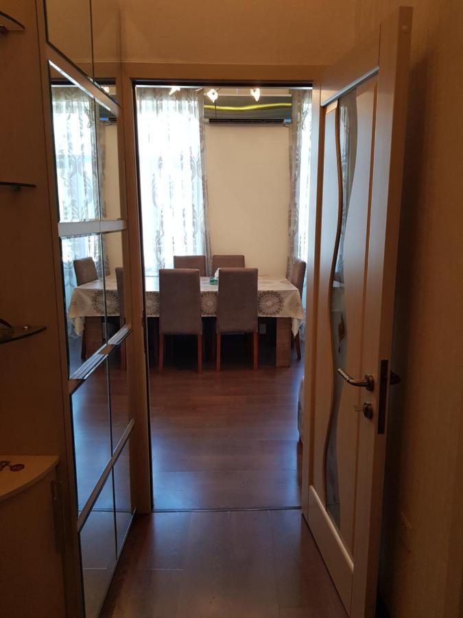 Central Baku Luxury Apartment On Nizami Street Exterior foto